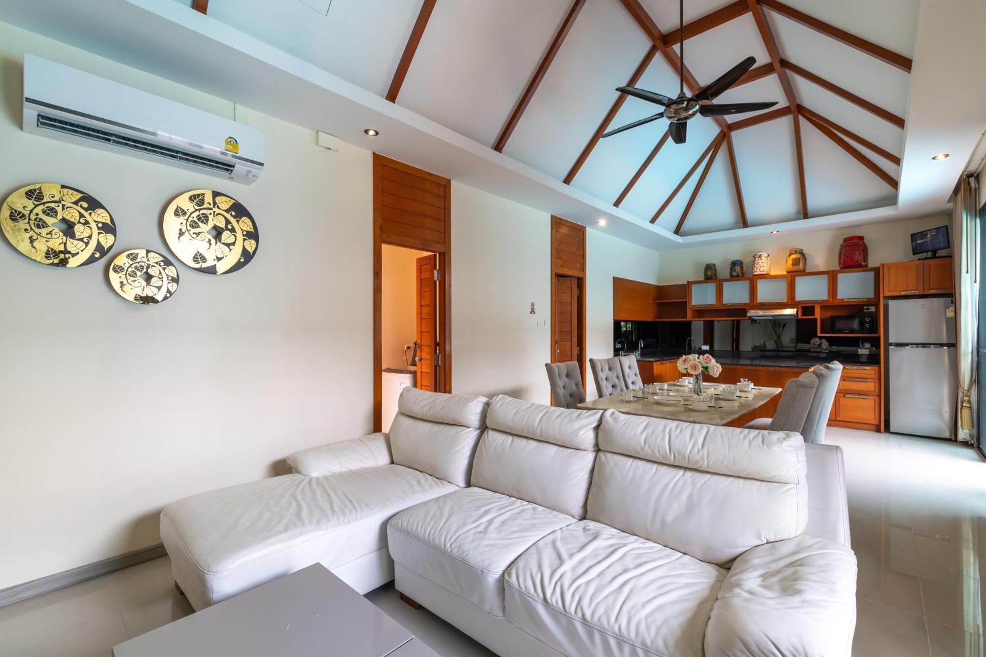 Phuket Meet Holiday Hotel 普吉岛相遇花园度假酒店 Rawai Exterior photo